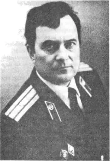 А М Деревянко За такие сведения Деревянко чуть было не расцеловал друга А - фото 20