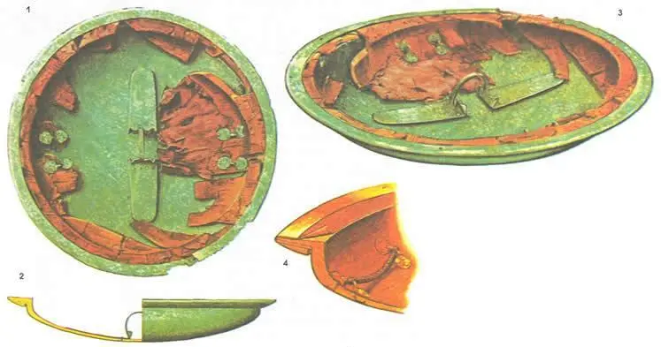 Этрусский щит с фрагментами деревянной основы и кожаной подкладки из - фото 34