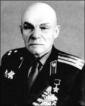 Участник операций по линии активки Разведупра в Польше Герой Советского - фото 35