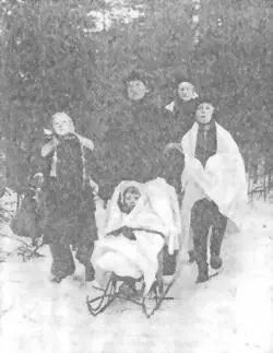 Фотография в декабре 1939 г обошедшая все газеты Запада финны спасаются от - фото 10