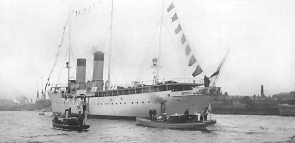 Алмаз с флагами расцвечивания Фото Август 1903 г 16 сентября 1903 года - фото 220