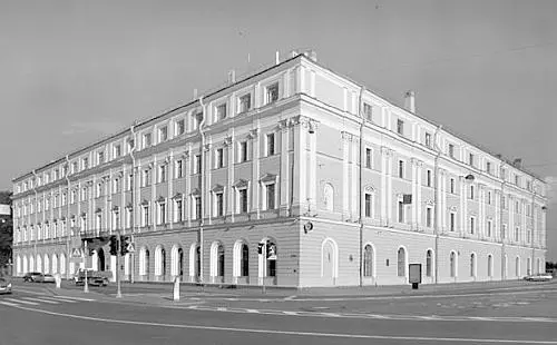 Служебный корпус Мраморного дворца В советское время в период 19321933 - фото 127