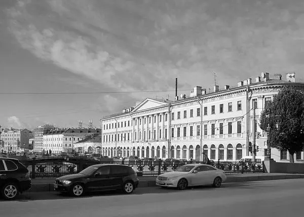 Дом Адамини Строительная площадка дома Адамини исторически сформировалась на - фото 155