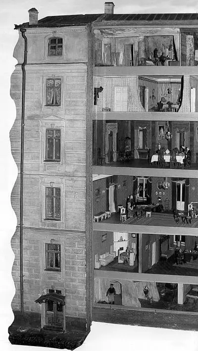 Макет доходного дома на Мойке 32 в разрезе ЯМ Щур С 4 марта по 5 июля 1917 - фото 287