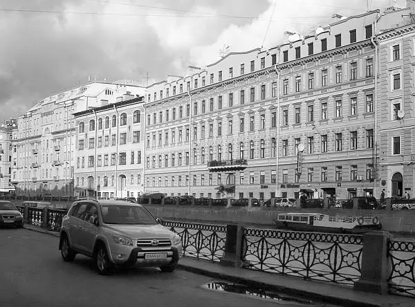Дом 40 по набережной Мойки Некоторые постояльцы требовали номера повышенной - фото 292