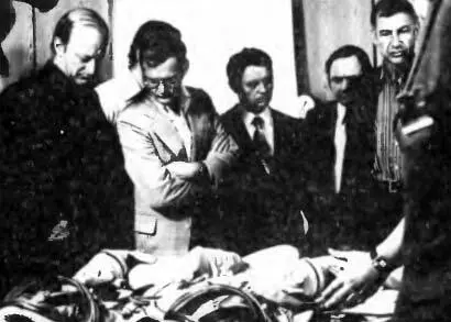 Делегация НАСА в музее Байконура Июль 1975 г Делегация Польской Народной - фото 187