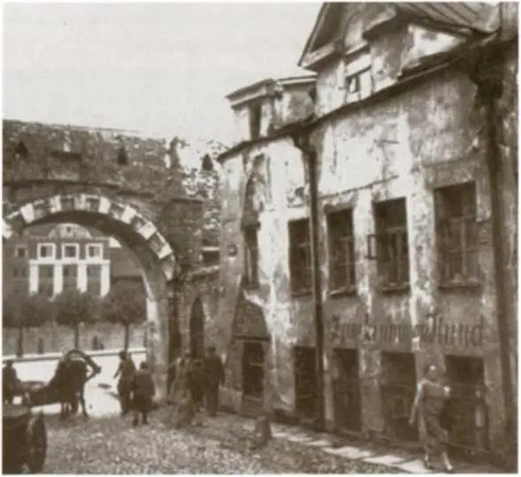 Пивная Хромая собака у Проломных ворот Китайгородской стены 1929 г - фото 35
