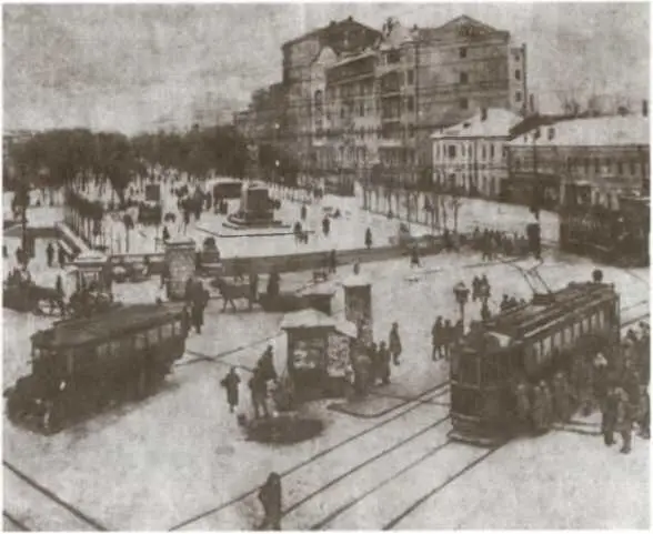 У Никитских Ворот Пушкинская площадь На промысел в Москву - фото 42