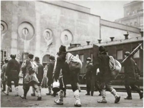 На промысел в Москву Фото А С Шайхета 1929 г Кафе в ЦПКиО им Горького - фото 44