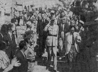 Прибытие в Алжир 30 мая 1943 г А у него там будет лишь десяток сотрудников и - фото 12