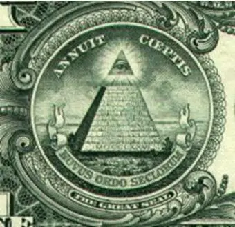 Прежде всего мы видим на ней заверение In God we trust Мы веруем в - фото 5