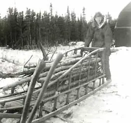 Несколько фотографий из коллекции американского десантника сержанта - фото 102