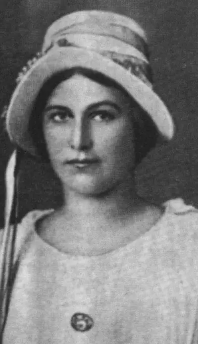 Лариса Рейснер Петроград 1915 1916 Анна Николаевна Энгельгардт - фото 50