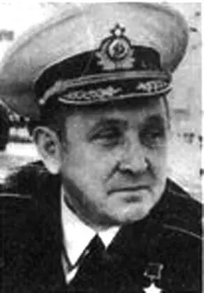 Лев Михайлович ЖИЛЬЦОВ контрадмирал Герой Советского Союза Родился в - фото 2