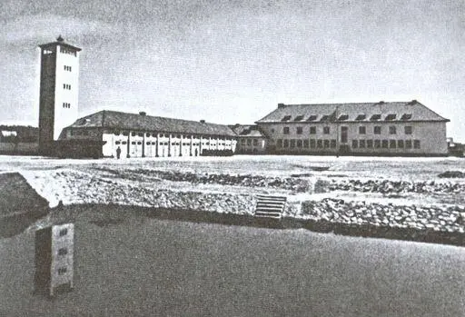 Школа пожарных в Метгетене пос А Космодемьянского В 1944 г сюда была - фото 31