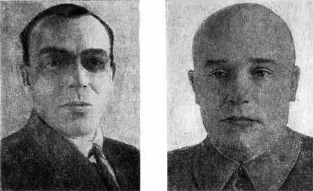 Секретари обкома партии Б А Двинский слева П И Александрюк Цезарь - фото 17