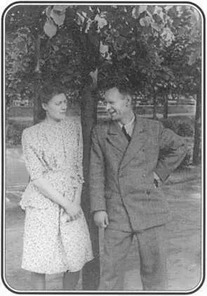 Юрий Иванович и Наталия Константиновна Пименовы Николай Павлович Ульянов - фото 15