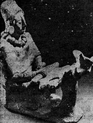 Ткачиха Статуэтка Во дворе за хижиной трудится сам глава семьи мужчина лет - фото 29