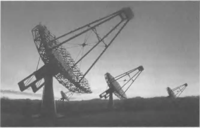 Рис 56 Четыре коллектора света составляющих черенковский телескоп VERITAS - фото 117