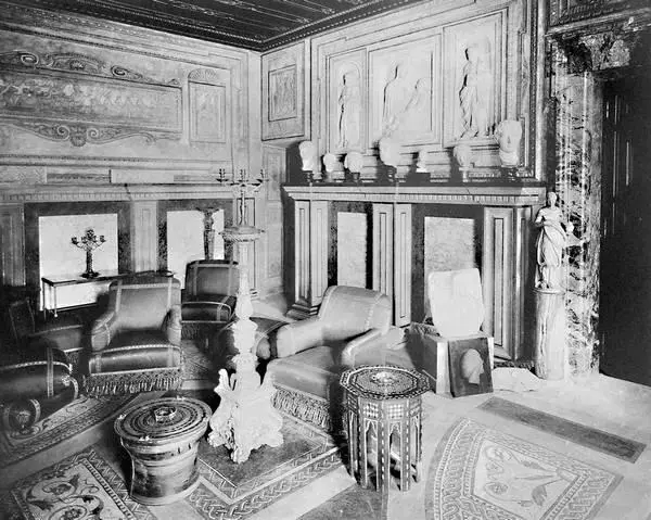 Зал мраморов Вероятно интерьер казино графа Строгонова Через несколько - фото 189