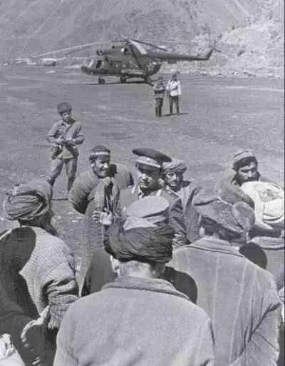 Варианты вооружения и боевой зарядки вертолетов были различными и - фото 99