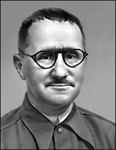 Полное имя Эуген Бертхольд Фридрих Брехт род в 1908 г ум в 1956 г - фото 33