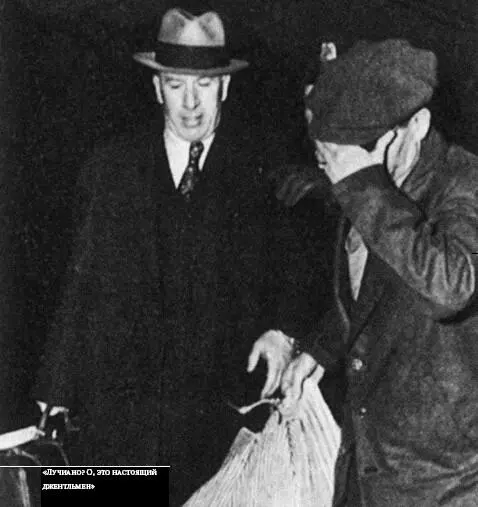 Эмигрант Мамма миа воскликнул девятилетний Сальваторе впервые увидев - фото 19