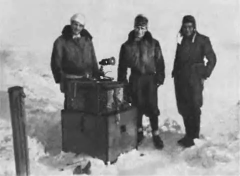 Итальянские участники экспедиции на старте в Кингсбее Последняя фотография - фото 53