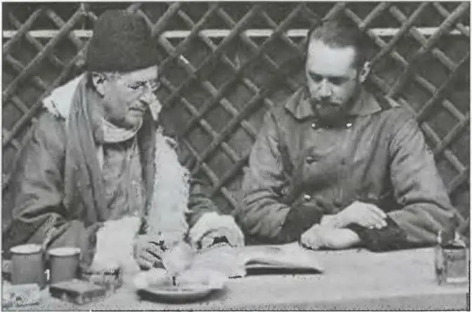 Свен Гедин во время своей последней экспедиции в 1934 г Вряд ли Свен являлся - фото 89