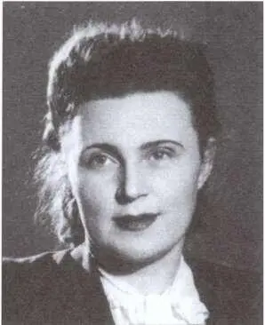 Е И Муксей М И Мукасей Я К Берзин В 19241935 гг и в 1937 г - фото 21