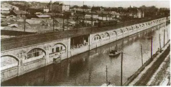Вокзал Симбаси Начало XX в Туземная улица Театральная улица в Йокога - фото 40