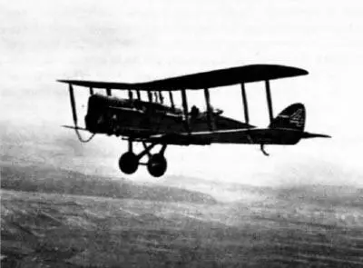 Разведчик Р 1 в полете В конце февраля 1923 г Н Н Поликарпов был переведен - фото 17
