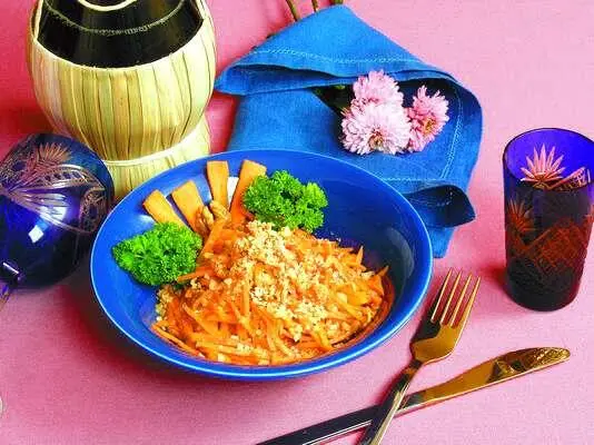 Продукты 2 моркови среднего размера 100 г грецких орехов 2 ст ложки - фото 55