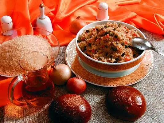 Продукты 200 г риса сорта басмати 250 г филе курицы 2 моркови 1 - фото 175