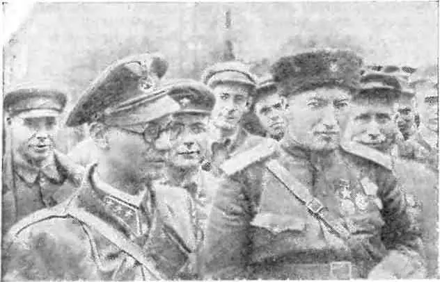 В мае 1943 года начальник штаба 101го словацкого полка Ян Налепка с большой - фото 72
