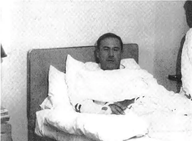 Рэнкин выздоравливающий в больнице Он поднял искусство наблюдения за облаками - фото 32