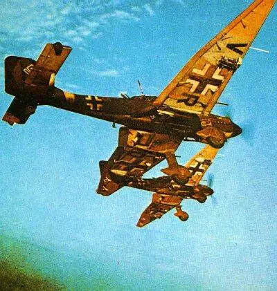 Рис 29 Германский пикирующий бомбардировщик Ju87 был основным средством - фото 120