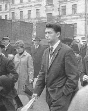 Первый врач совершивший полет в космос советский космонавт Борис Егоров ОБ - фото 44