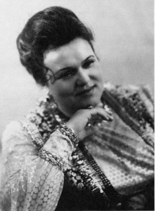 Людмила Зыкина Солистка Хора русской песни Всесоюзного радио 1957 г - фото 2