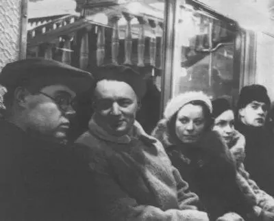 В московском метро А Щербаков А Афиногенов Дж Афиногенова 1935 А - фото 20