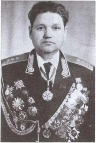 Генералполковник С Е Белоножко равный военный советник в Сирии 19641967 - фото 10
