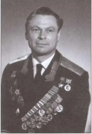 Советник командующего ВВС и ПВО Сирии 1972 г генерал К А Рябов Визит - фото 14