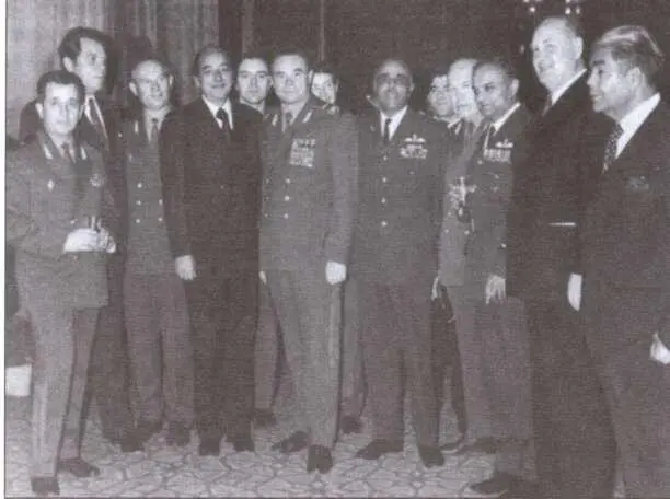 Визит советской военной делегации в Индию Дели 1975 г Встреча Маршала - фото 15