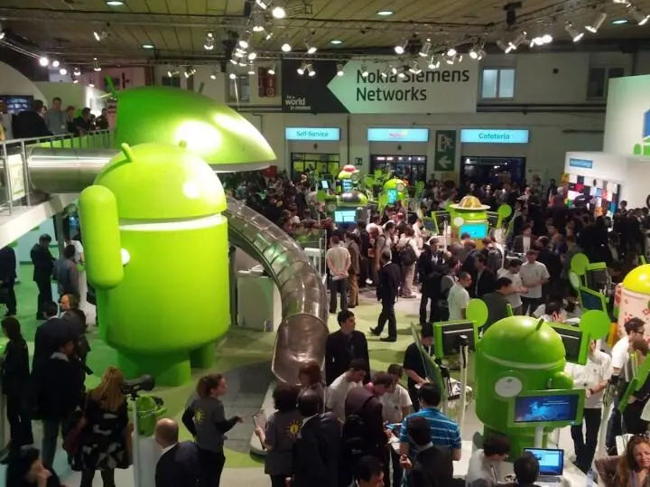 Стенд Android на MWC 2012 фото droidlifecom 2013 год Барселона конгресс - фото 32