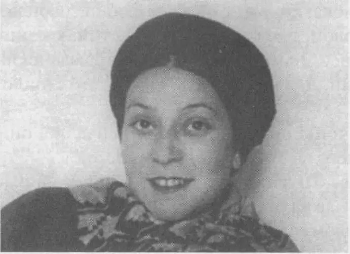 A Л Гублёр Горобова первая жена Д Л Андреева 1930е Беззаветно - фото 24