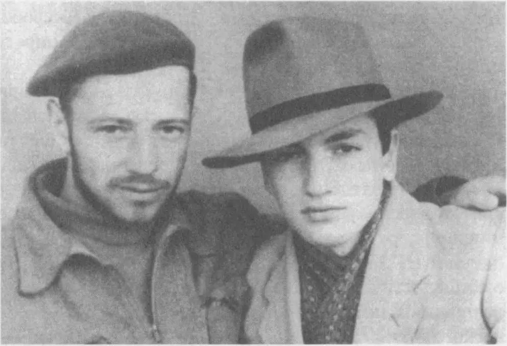 Р С Гудзенко и В Э Лазарянц Гудзенко удивлялся что Андреев ухитрялся знать - фото 85