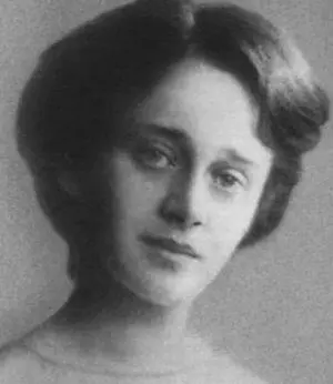 Софья Парнок 1914 г Михаил Гершензон Рисунок Е С Кругликовой 1915 г - фото 27