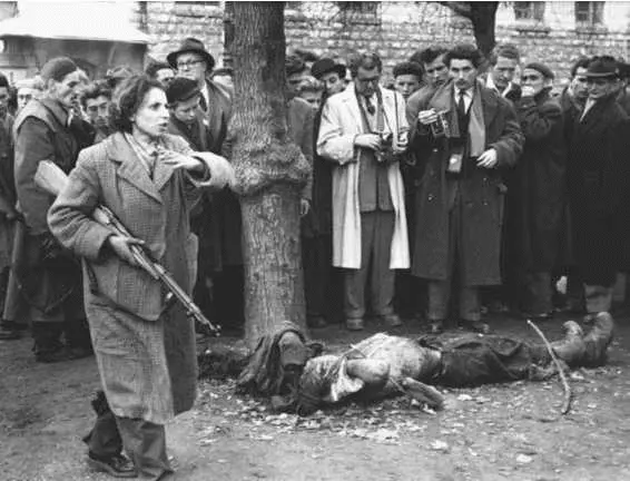 Будапешт 1956 г Характерная черта венгерского восстания зверские расправы - фото 22