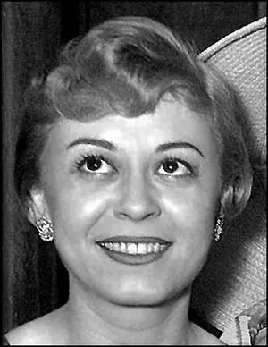 Итальянская киноактриса Всемирную известность получила в 50х гг снявшись в - фото 74