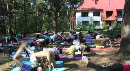 И еще одно утро выглядываю из палатки и горизонт залит ярким заревом как - фото 65